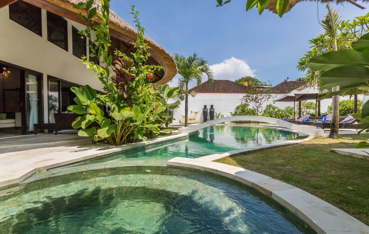 Villa Deh Simba Sanur Exteriör bild