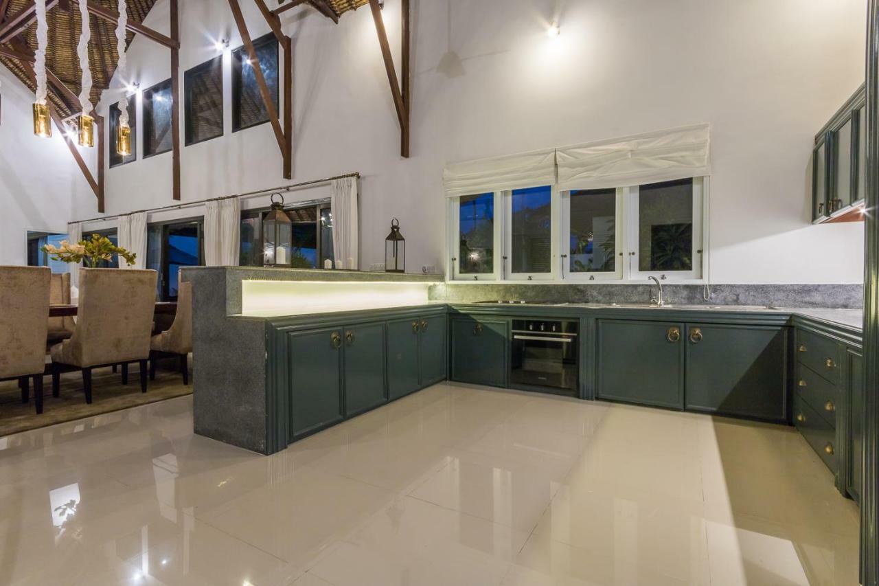 Villa Deh Simba Sanur Exteriör bild
